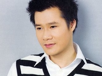 男性歌手クァンズンの歌声